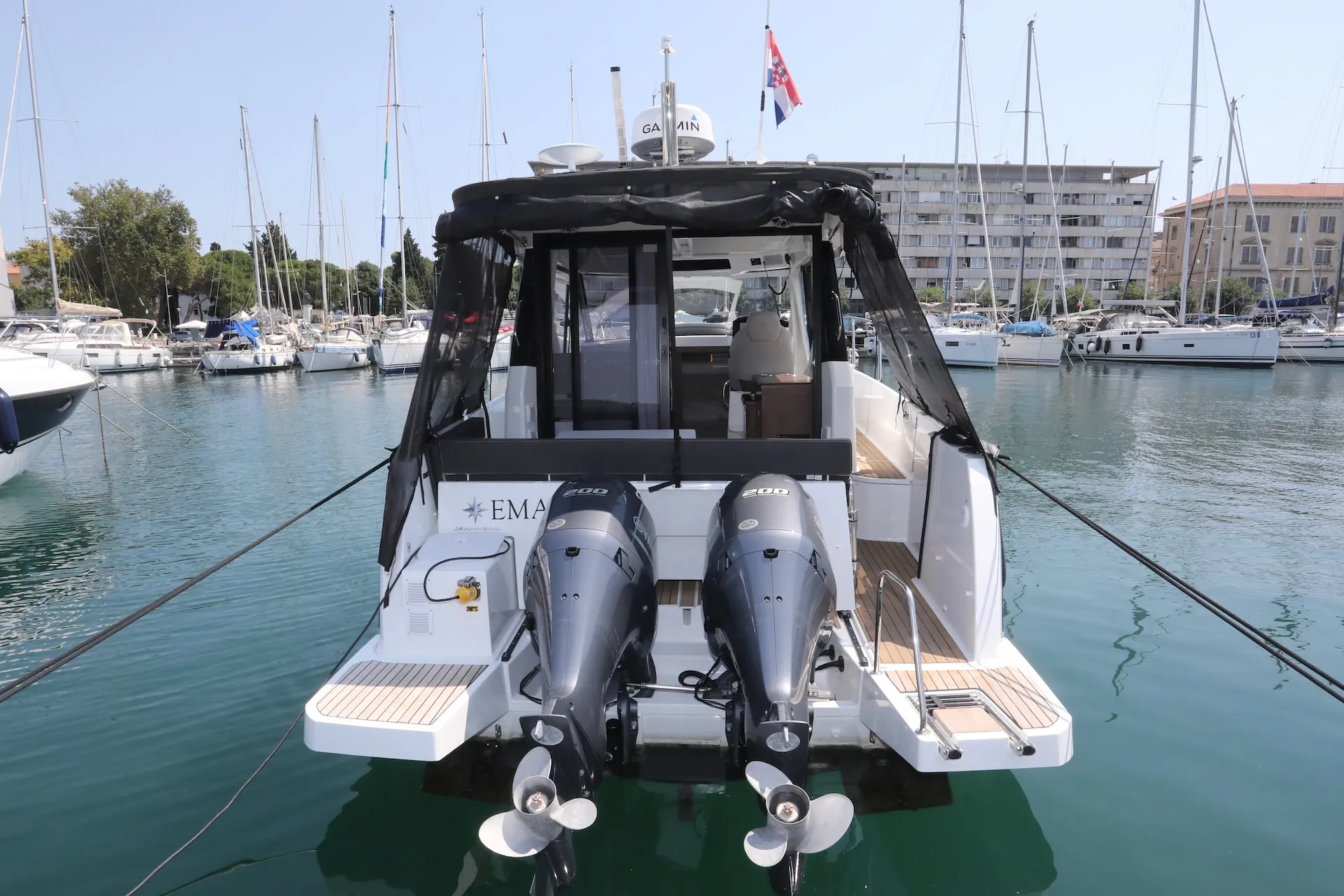 Merry Fisher 895 Ema — yacht photo 22
