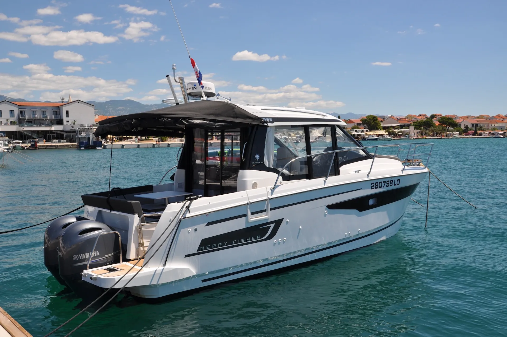 Merry Fisher 895 Ema — yacht photo 25