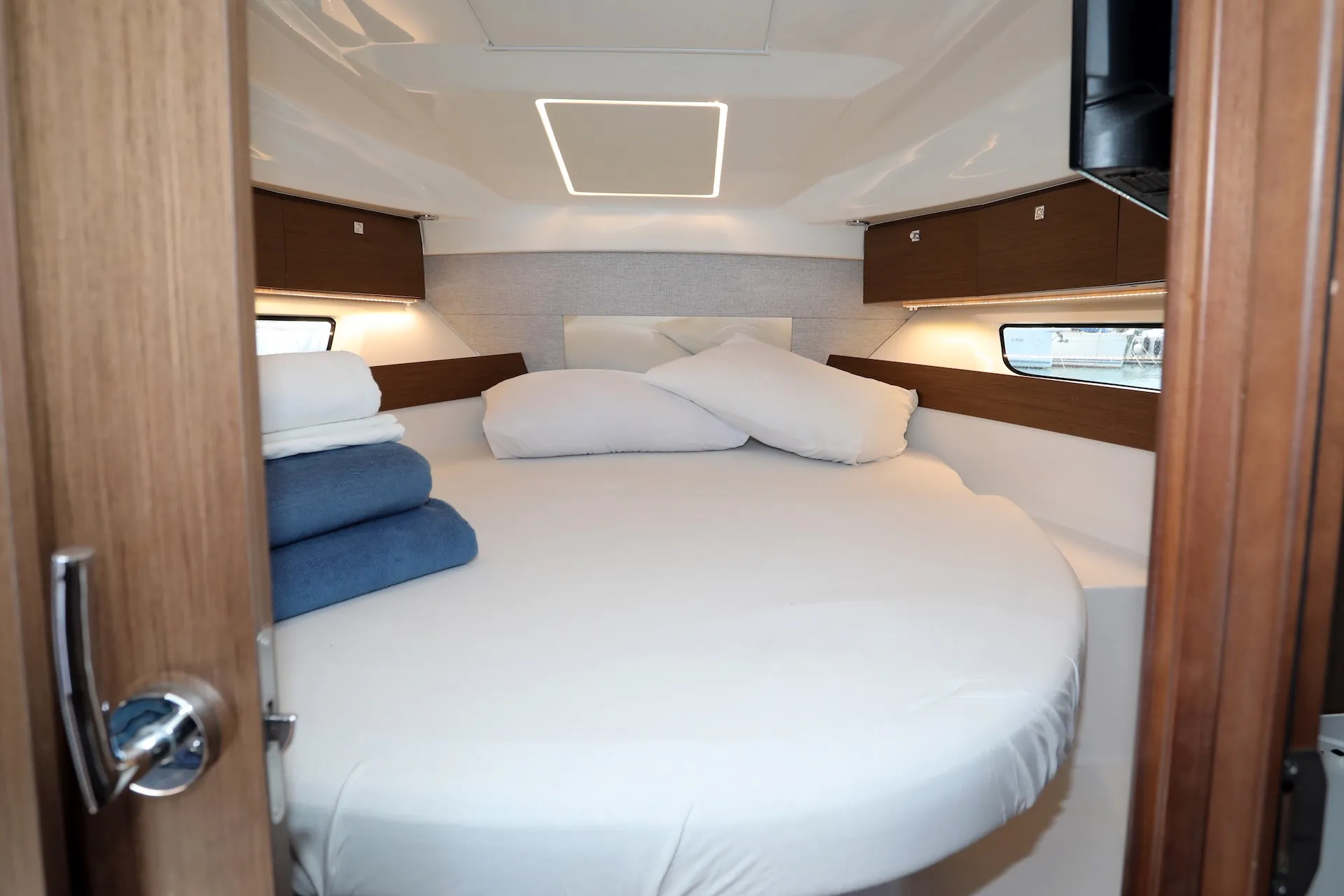 Merry Fisher 895 Ema — yacht photo 15