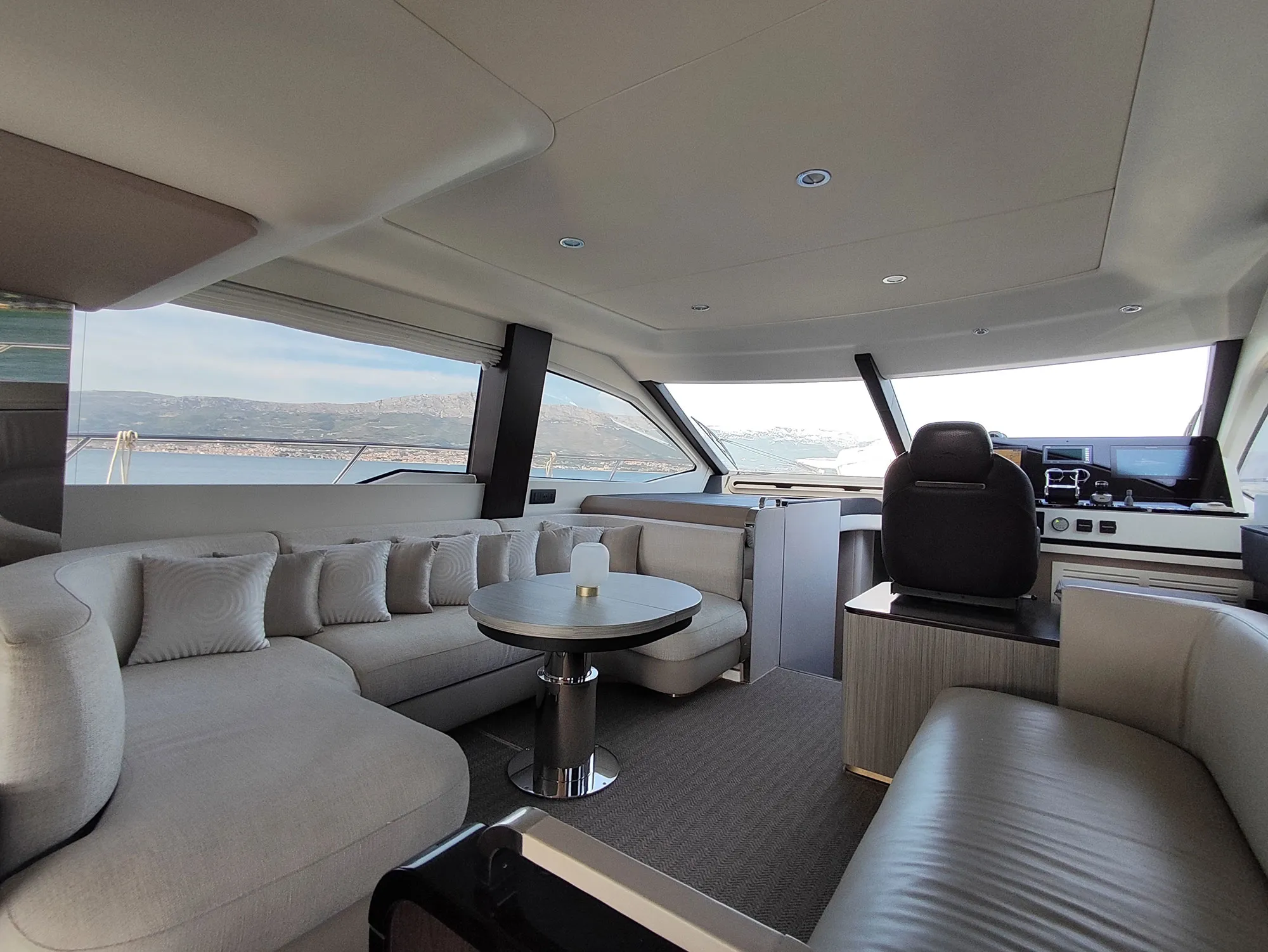 Azimut 55 BE HAPPY — yacht photo 15