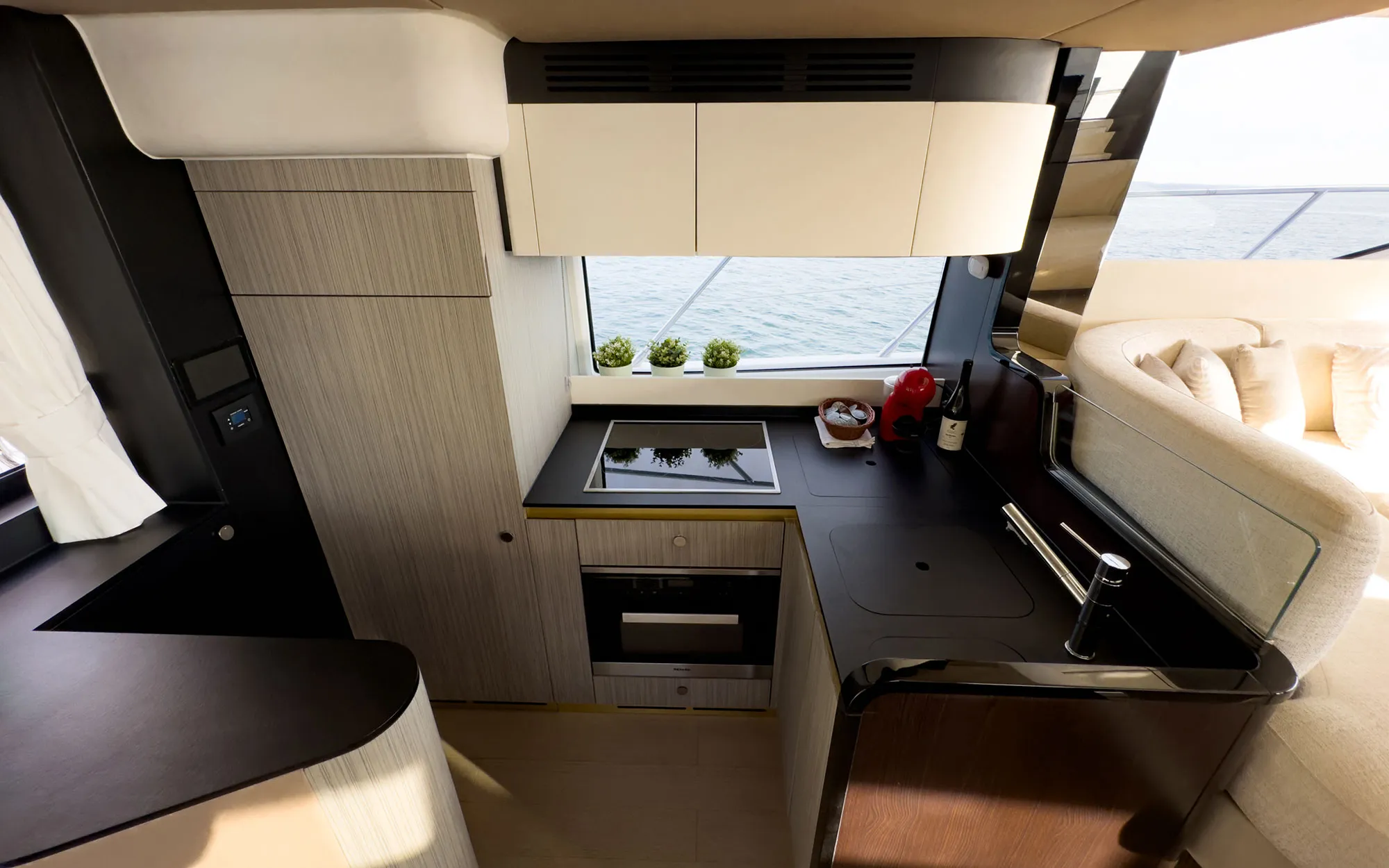 Azimut 55 BE HAPPY — yacht photo 22