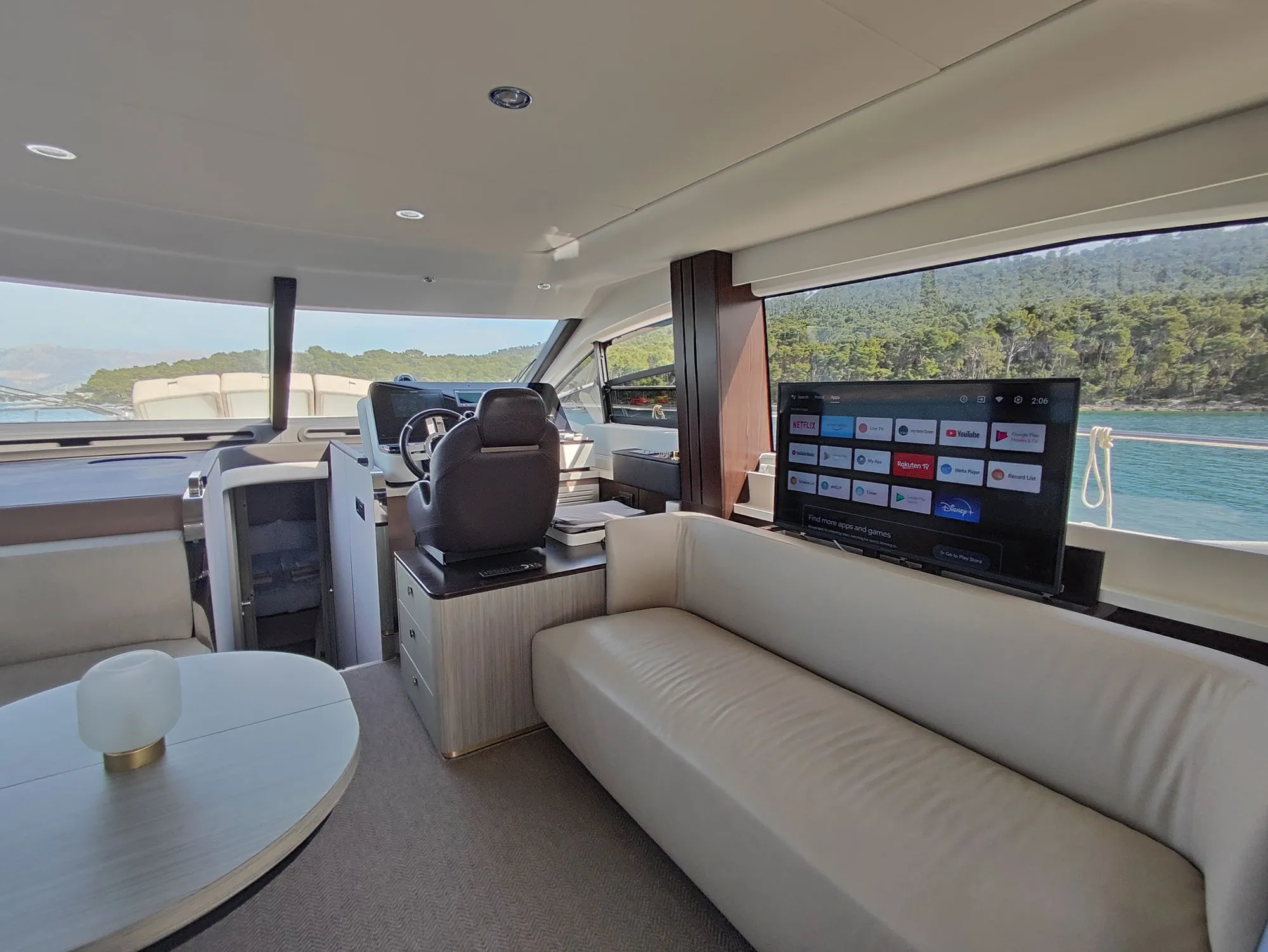 Azimut 55 BE HAPPY — yacht photo 12