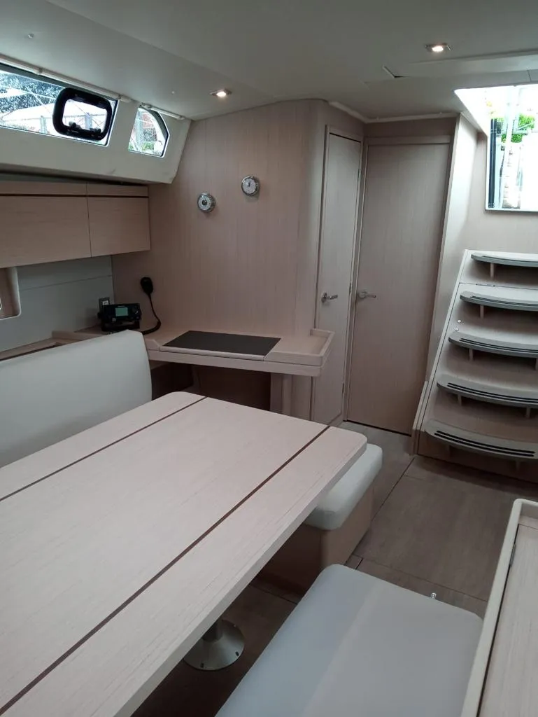 Oceanis 46.1 Skat — фотография яхты 13