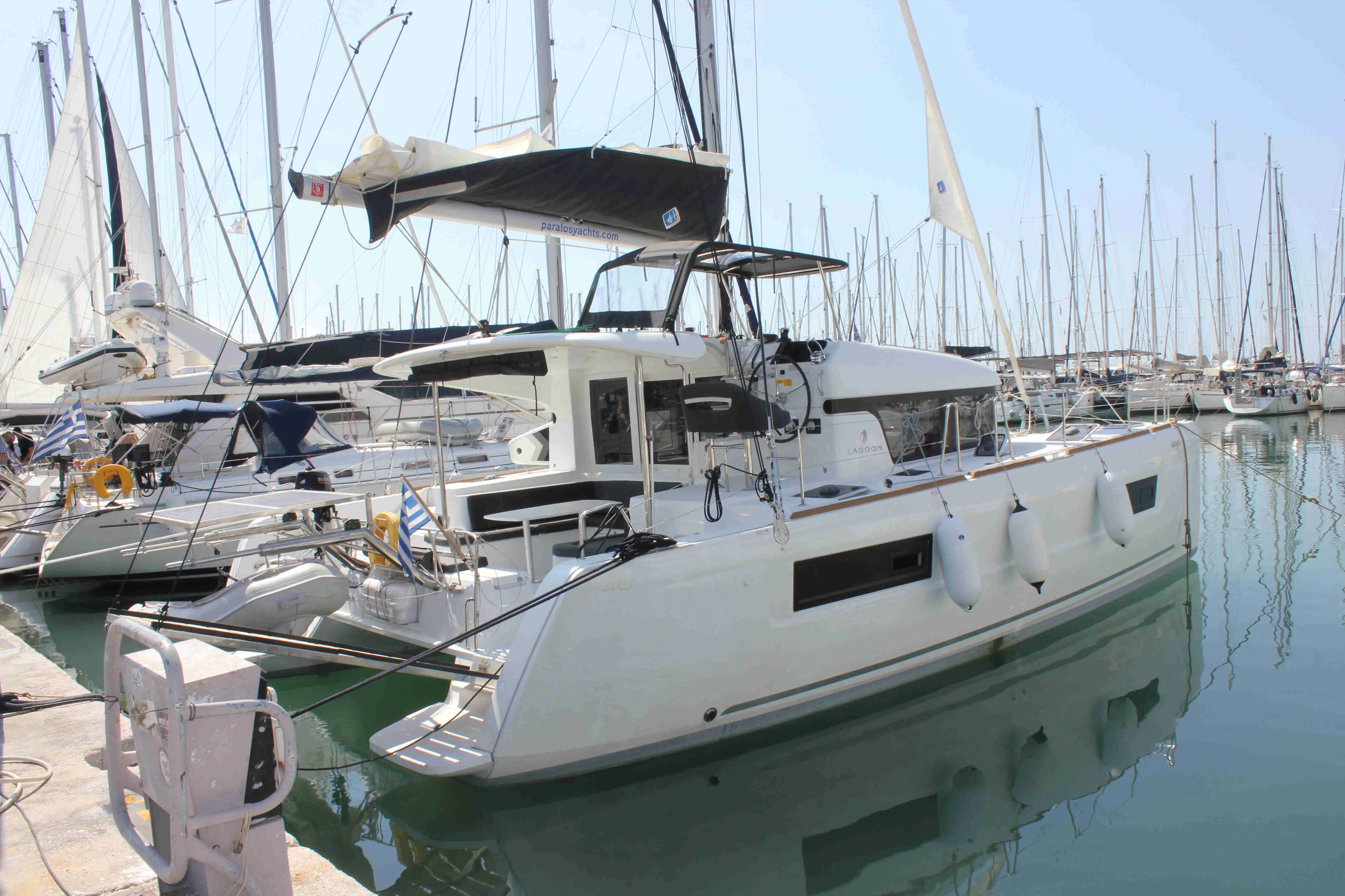 Lagoon 40 Georgios — yacht photo 2