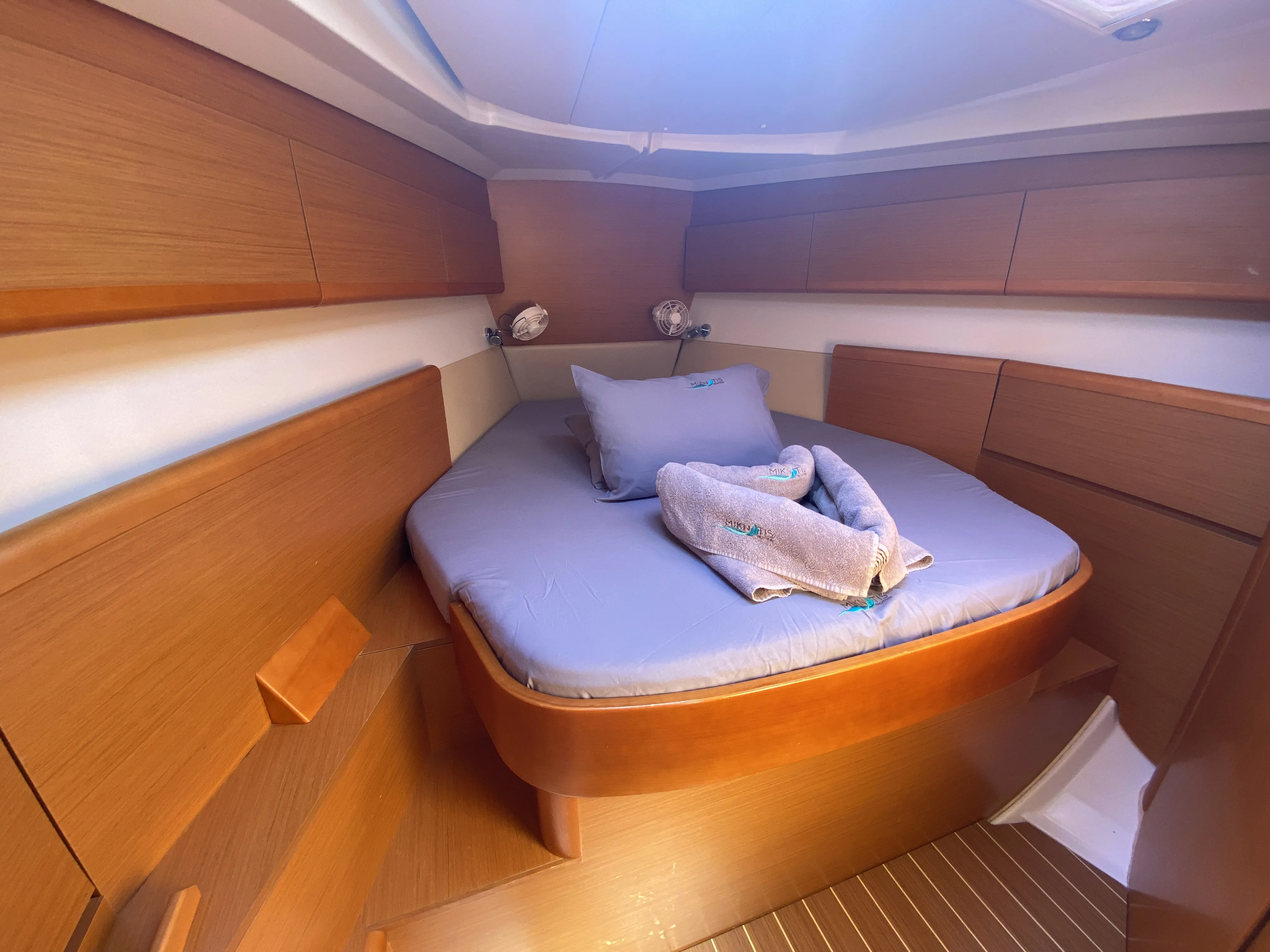 Sun Odyssey 44 i Capella II — jahtikuva 2