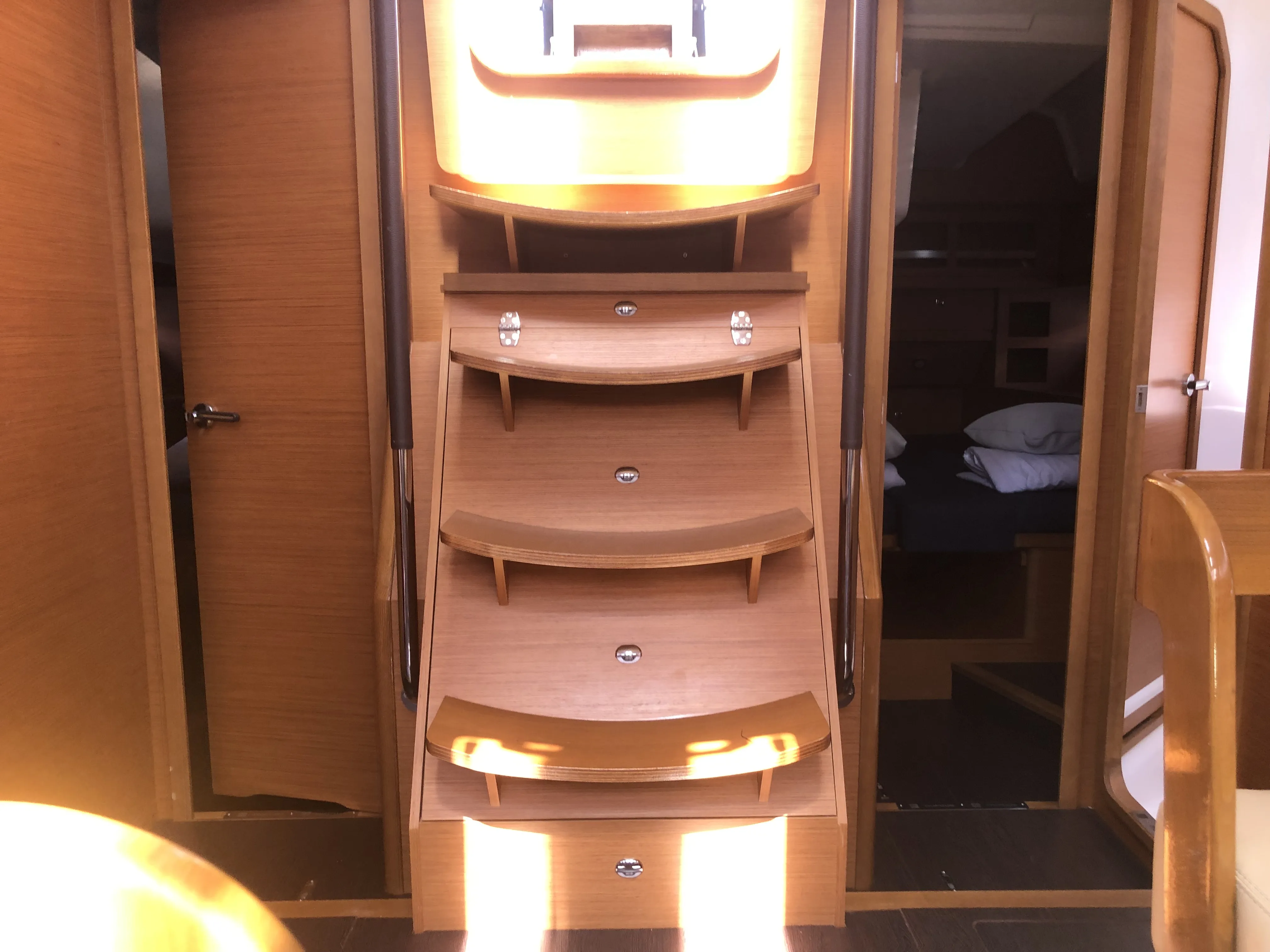 Dufour 56 Exclusive Silente — jahtikuva 3
