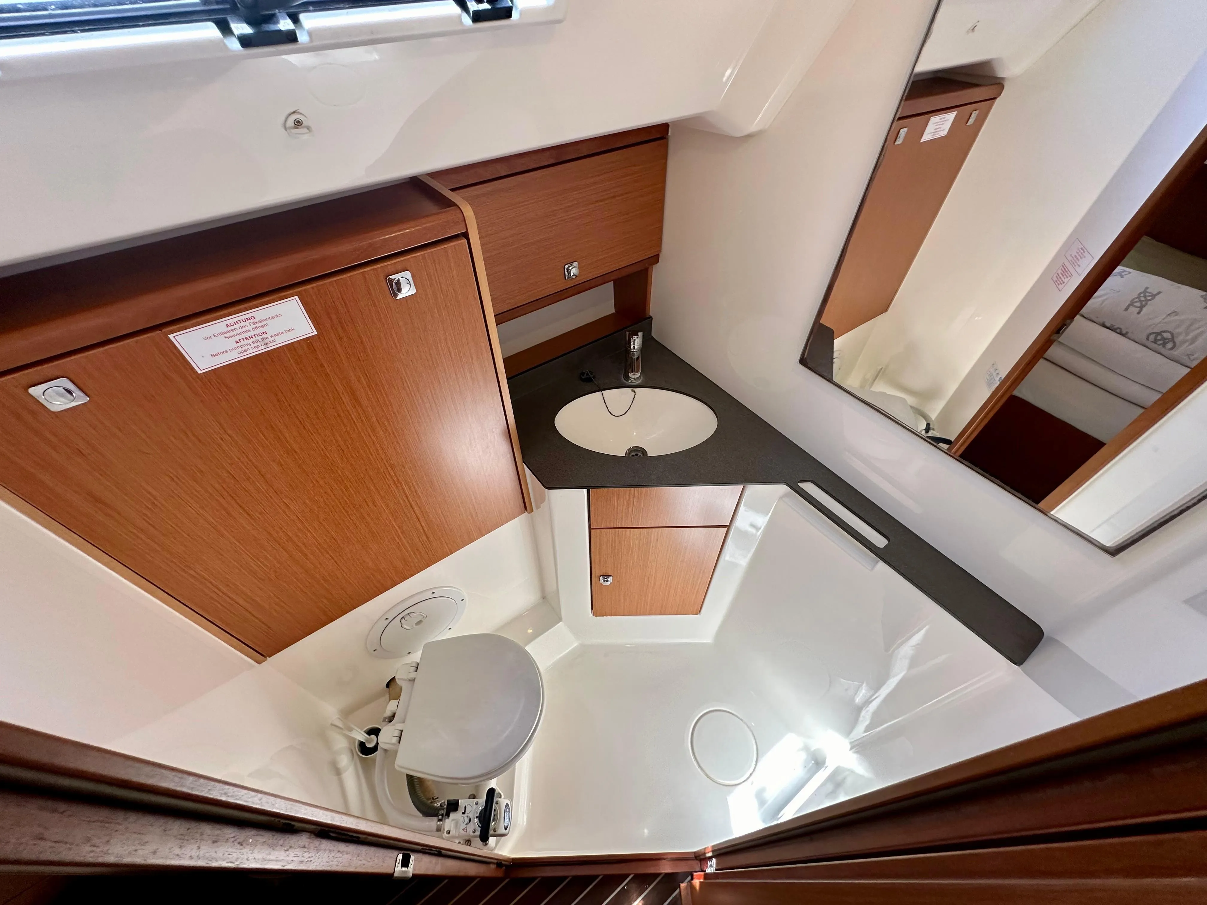 Bavaria Cruiser 46 Sestrica — фотография яхты 11