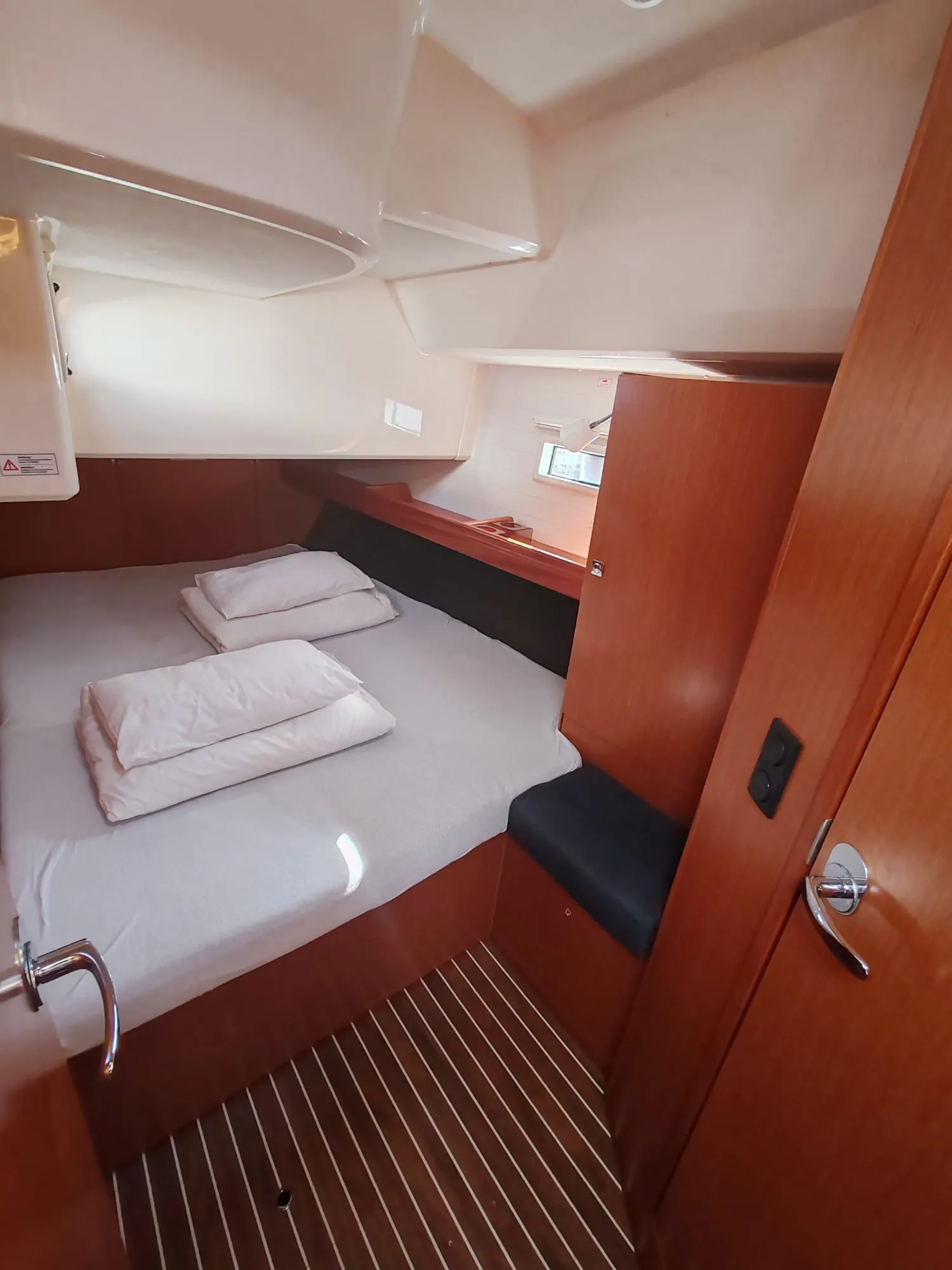 Bavaria Cruiser 46 Elara — jahtikuva 2