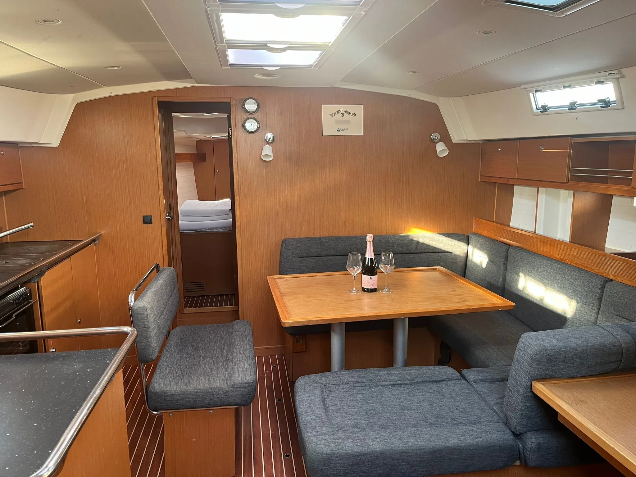 Bavaria Cruiser 45 Lavsa — фотография яхты 6