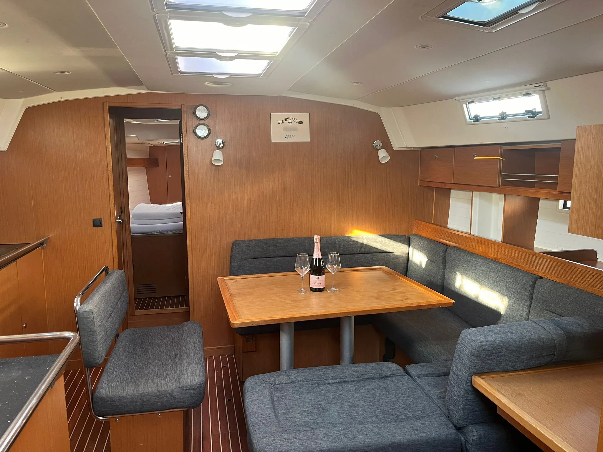 Bavaria Cruiser 45 Lavsa — фотография яхты 11
