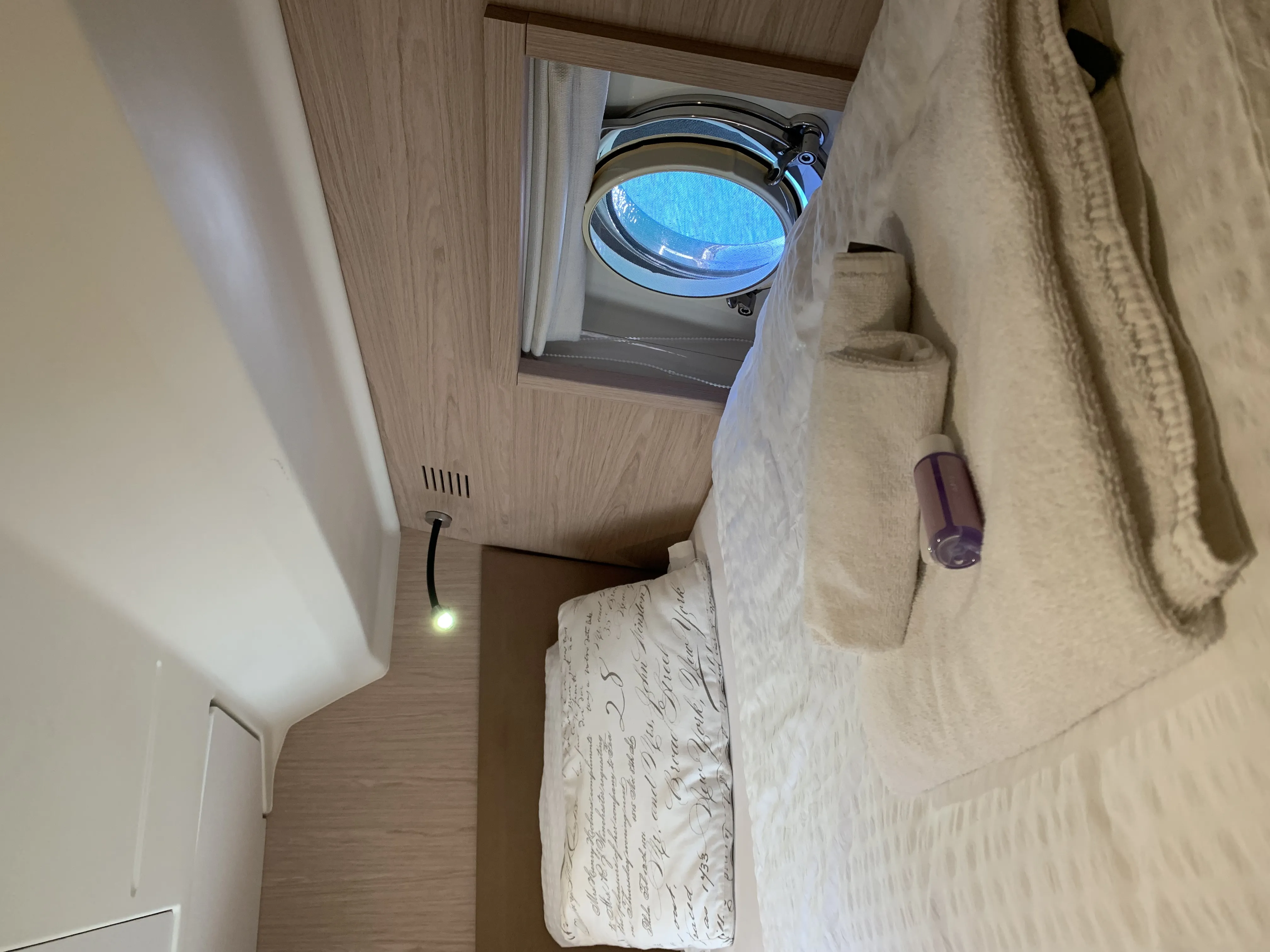 Monte Carlo 5 Sundowner — yacht photo 33