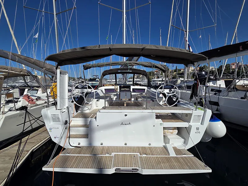 Dufour 470 Avanti — yacht photo 7