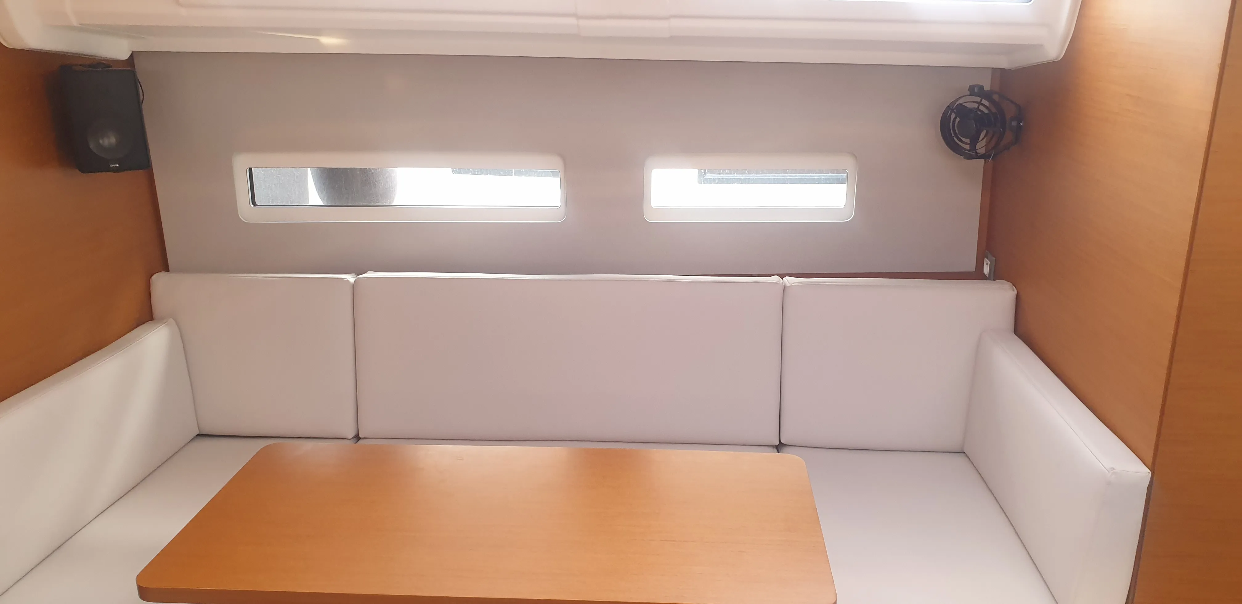 Sun Odyssey 410 The song is you — yacht photo 10