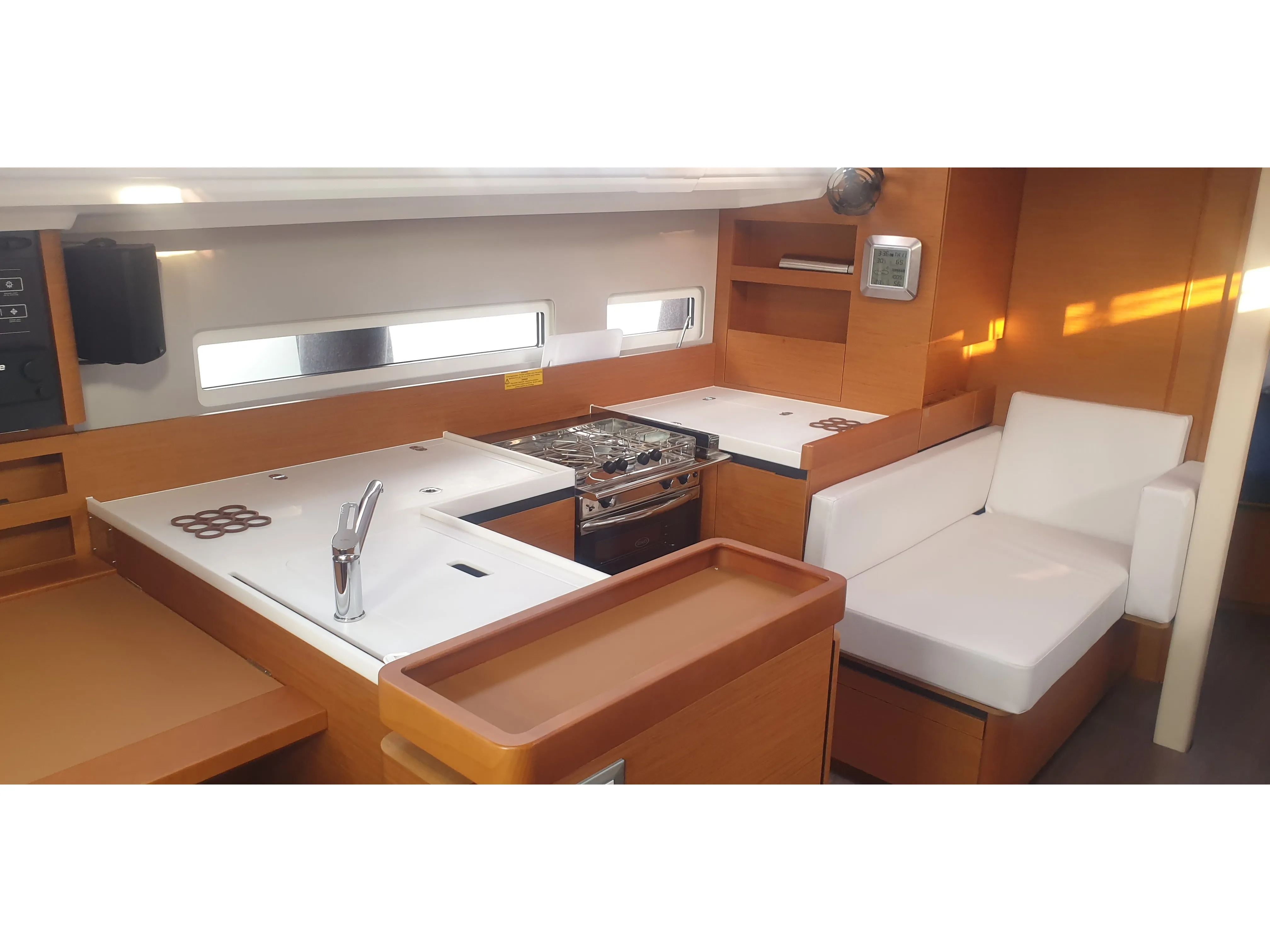 Sun Odyssey 410 The song is you — yacht photo 14
