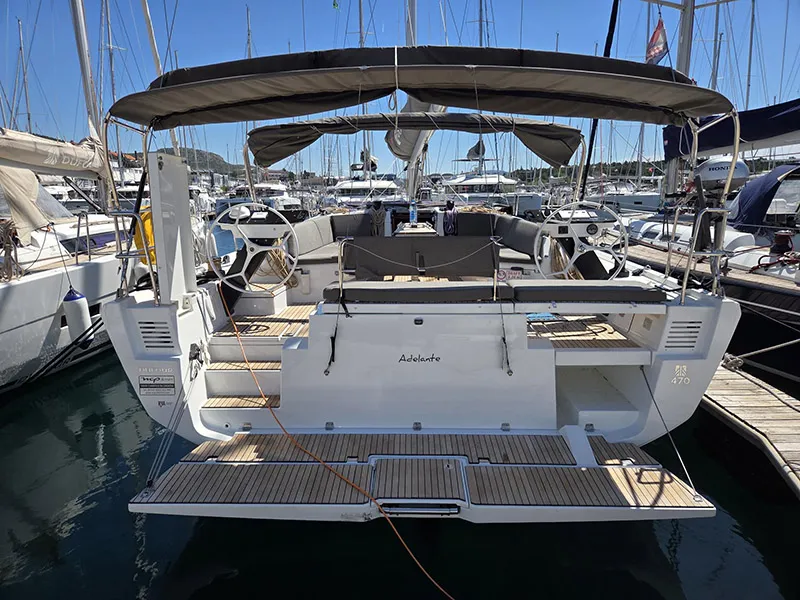 Dufour 470 Adelante — yacht photo 18