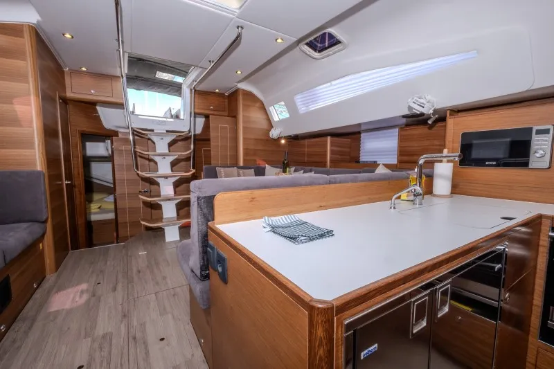 Elan Impression 50.1 Evana — yacht photo 8