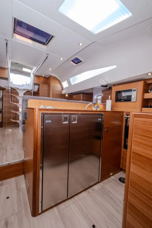 Elan Impression 50.1 Evana — yacht photo 22