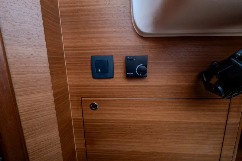 Elan Impression 50.1 Evana — yacht photo 14