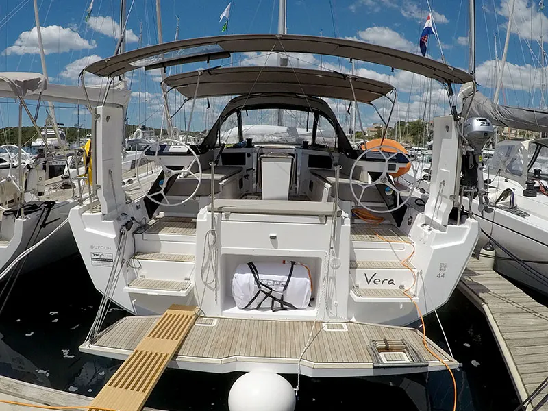Dufour 44 Vera — фотография яхты 14