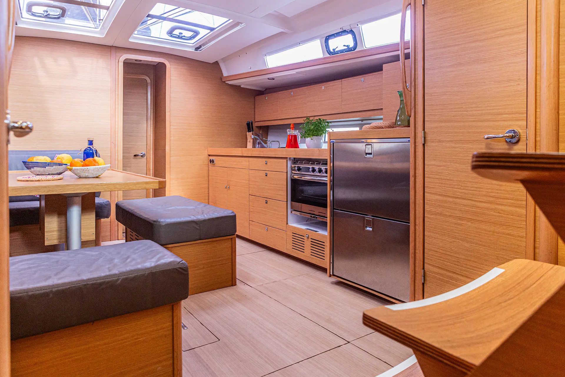 Dufour 460 Grand Large Discovery Planet — фотография яхты 2