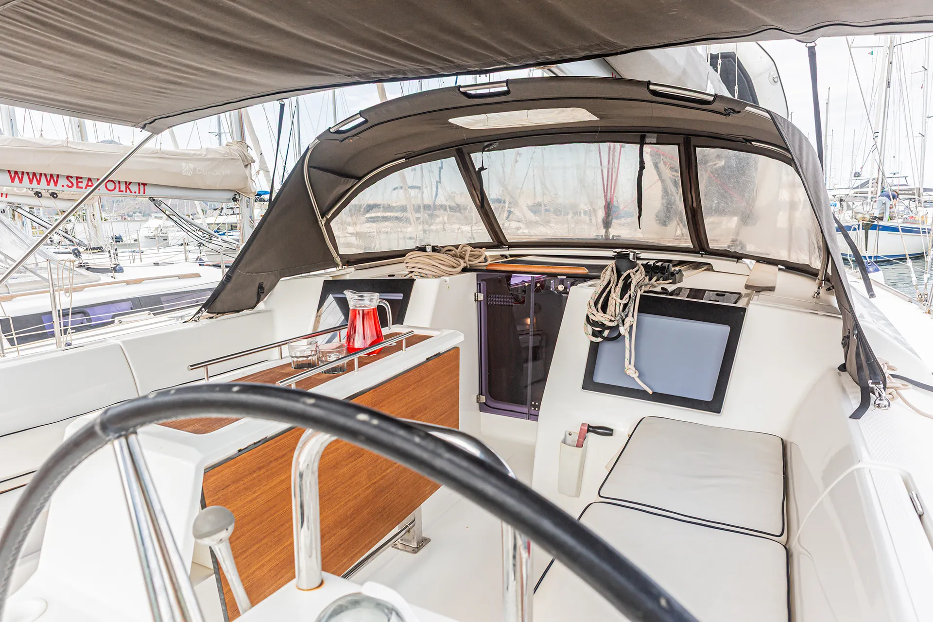 Dufour 460 Grand Large Discovery Planet — фотография яхты 7