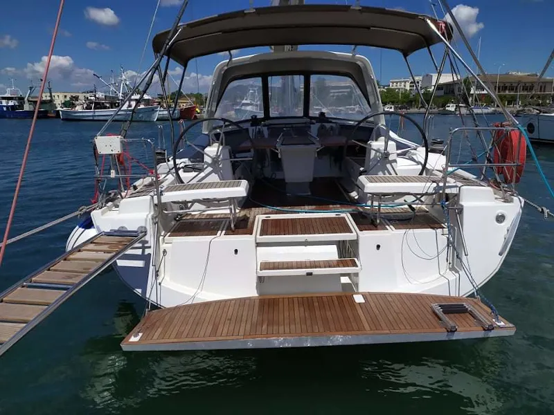 Oceanis 41.1 KOS 41.4 — фотография яхты 18