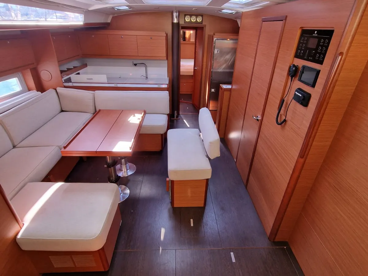 Dufour 530 Albus — фотография яхты 10