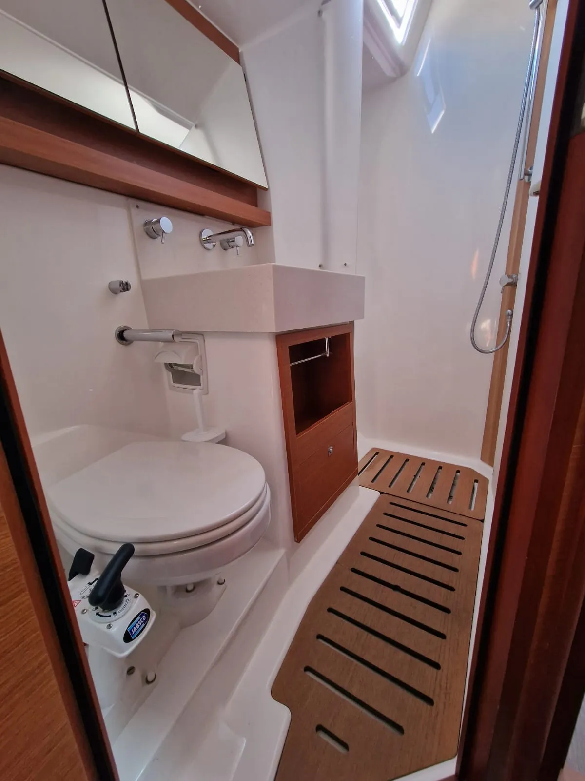 Dufour 530 Albus — фотография яхты 3