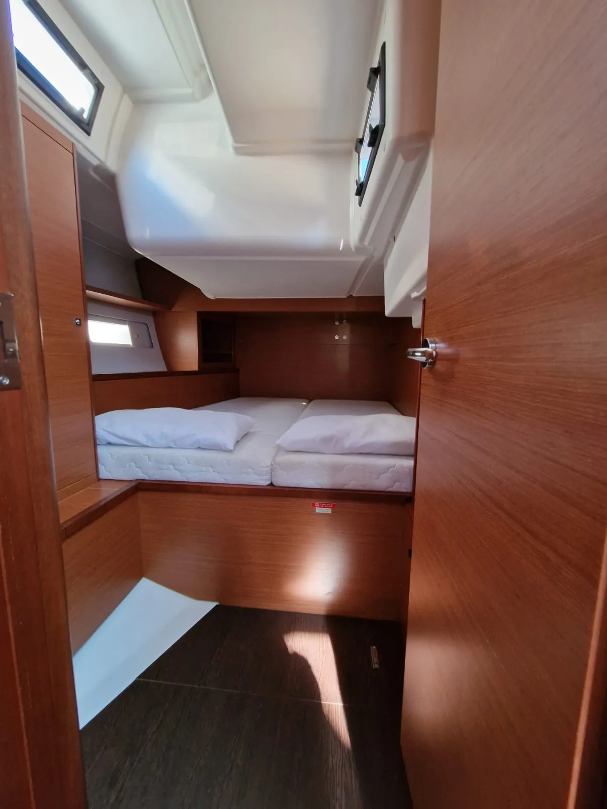 Dufour 530 Albus — фотография яхты 7