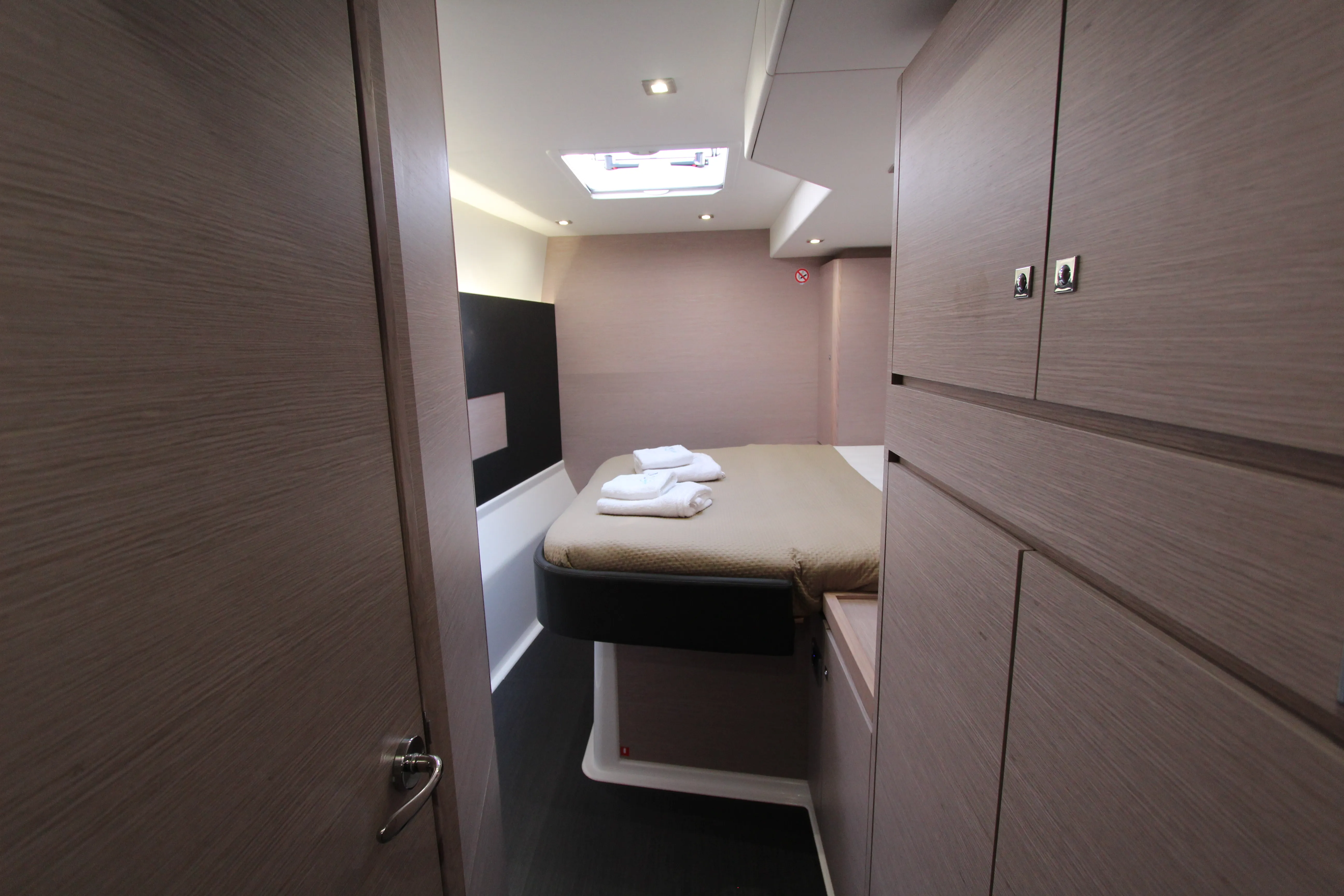 Dufour Catamaran 48 Lublu — yacht photo 43