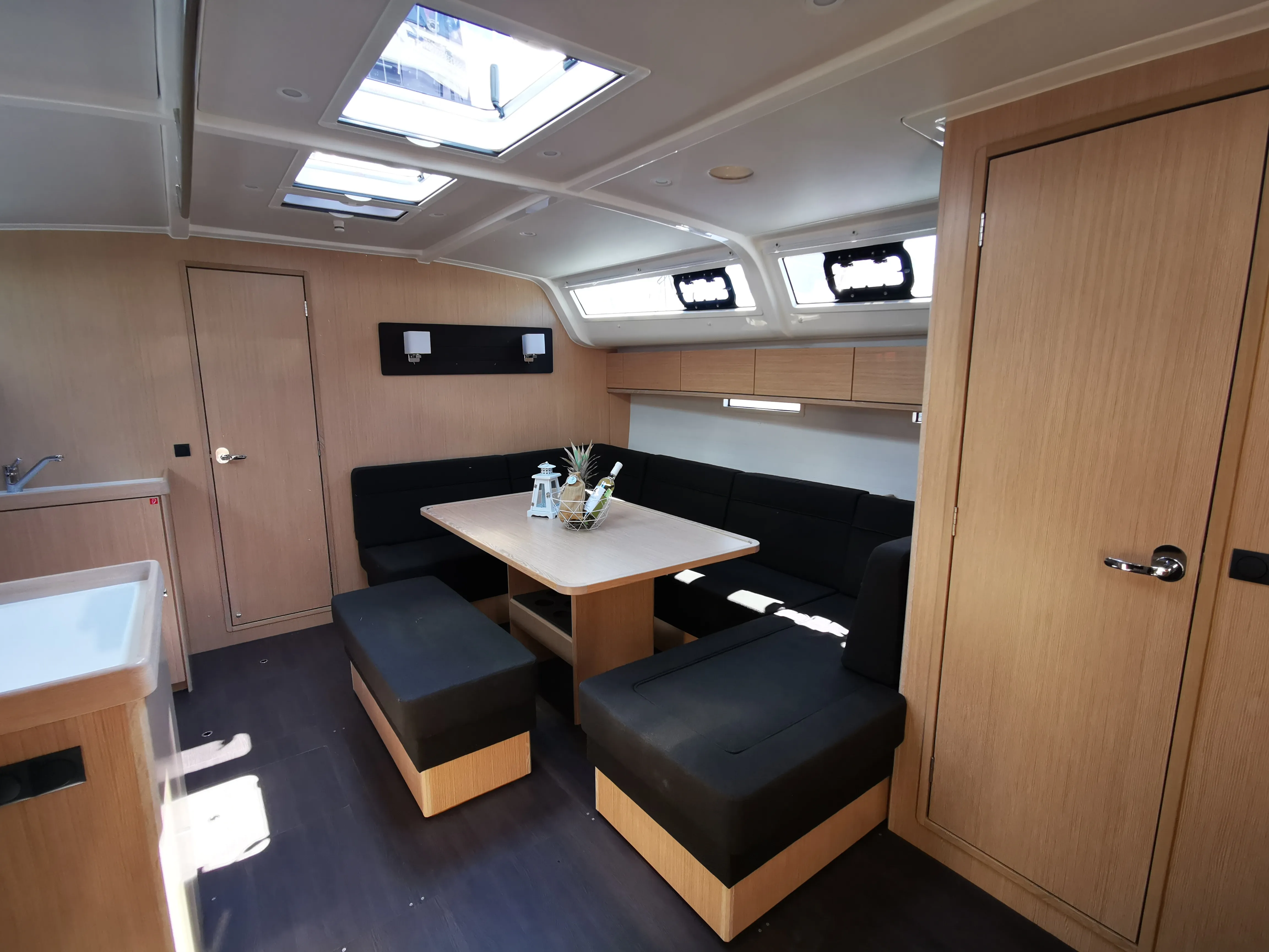 Bavaria Cruiser 51 MARIE — foto dello yacht n. 2