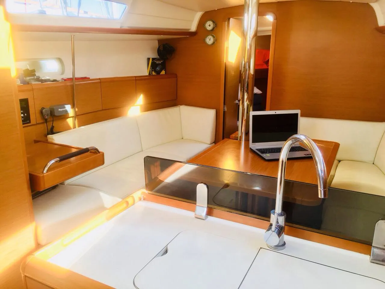 Sun Odyssey 379 ARGO — tekne fotoğrafı 2