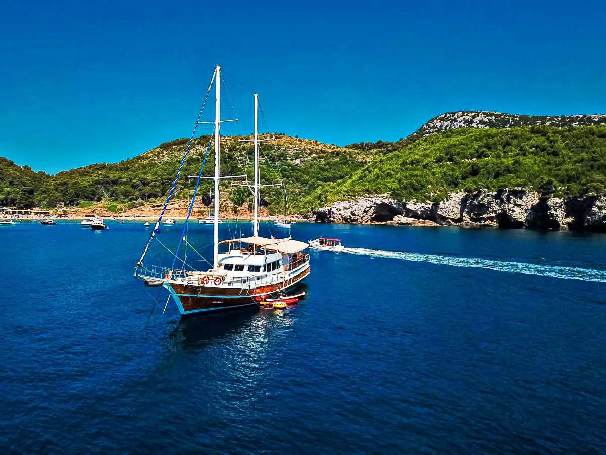 Gulet Premium + — Yachtfoto 1