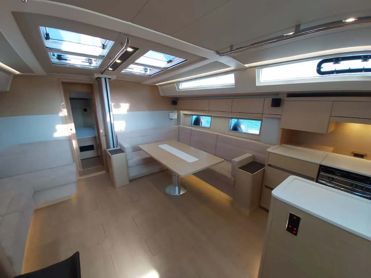 Hanse 548 Ellora — foto dello yacht n. 14