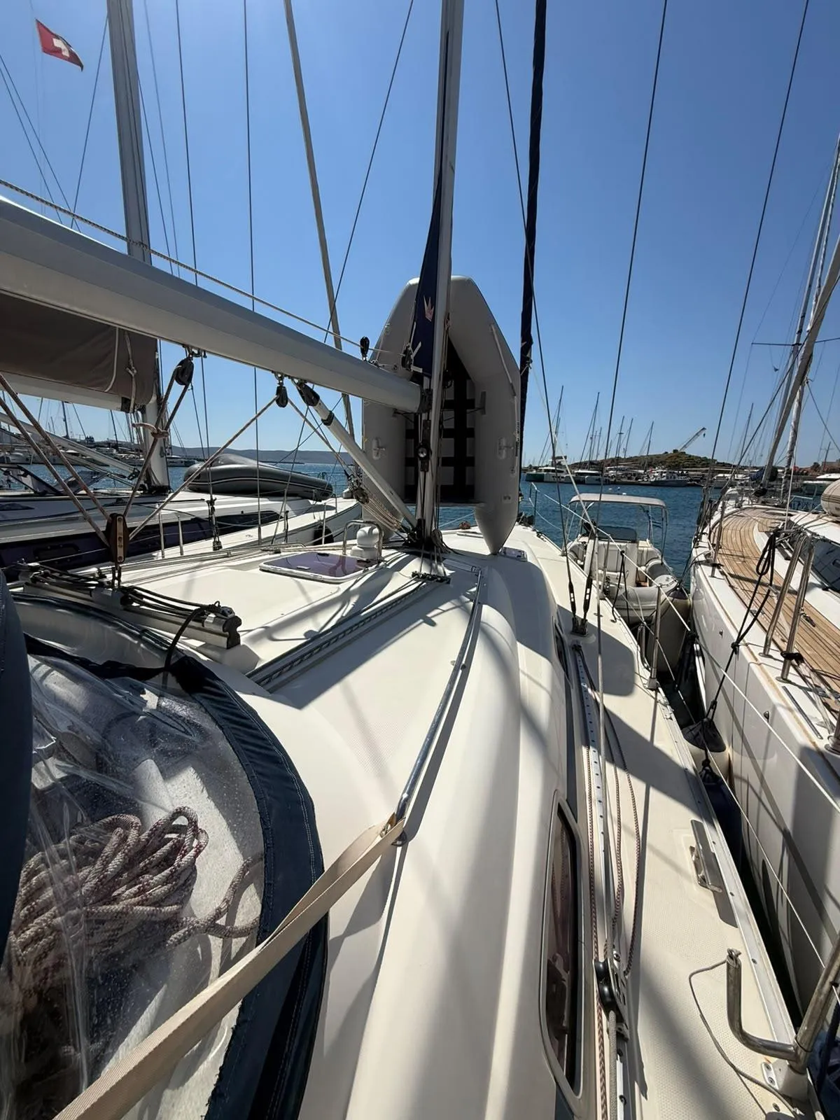 Bavaria 42 Cruiser — jahtikuva 12