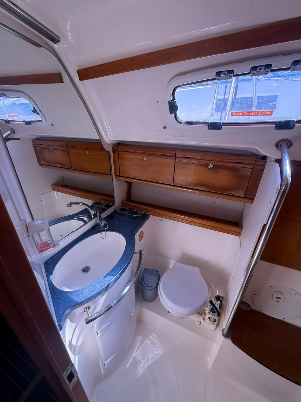 Bavaria 42 Cruiser — jahtikuva 11