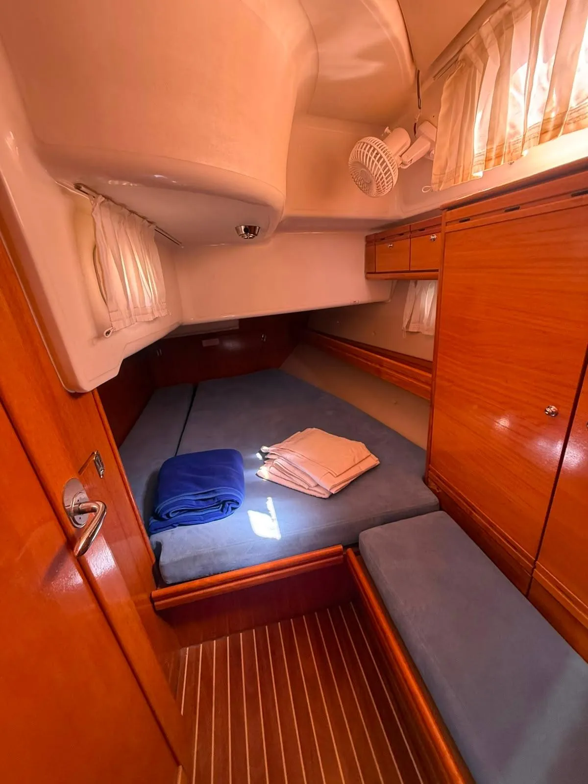 Bavaria 42 Cruiser — jahtikuva 14