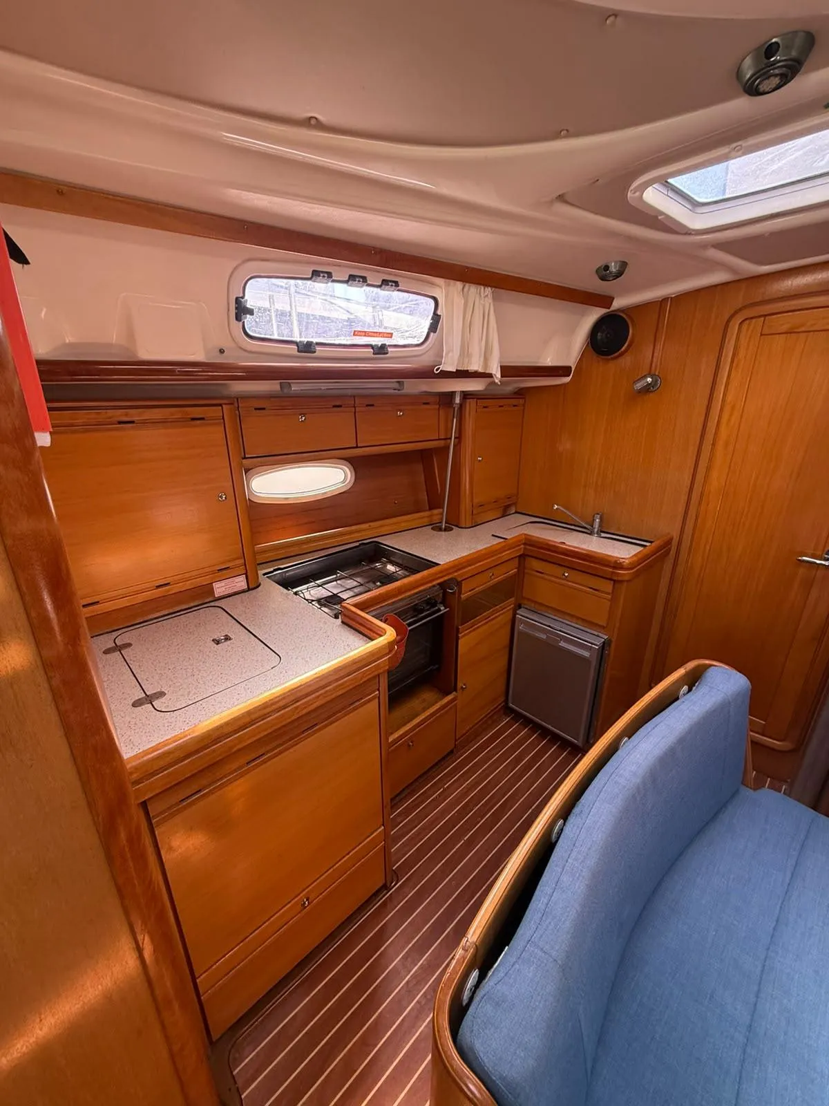 Bavaria 42 Cruiser — jahtikuva 13