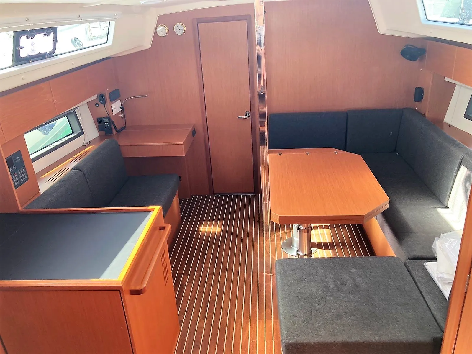 Bavaria C42 Josef — jahtikuva 2