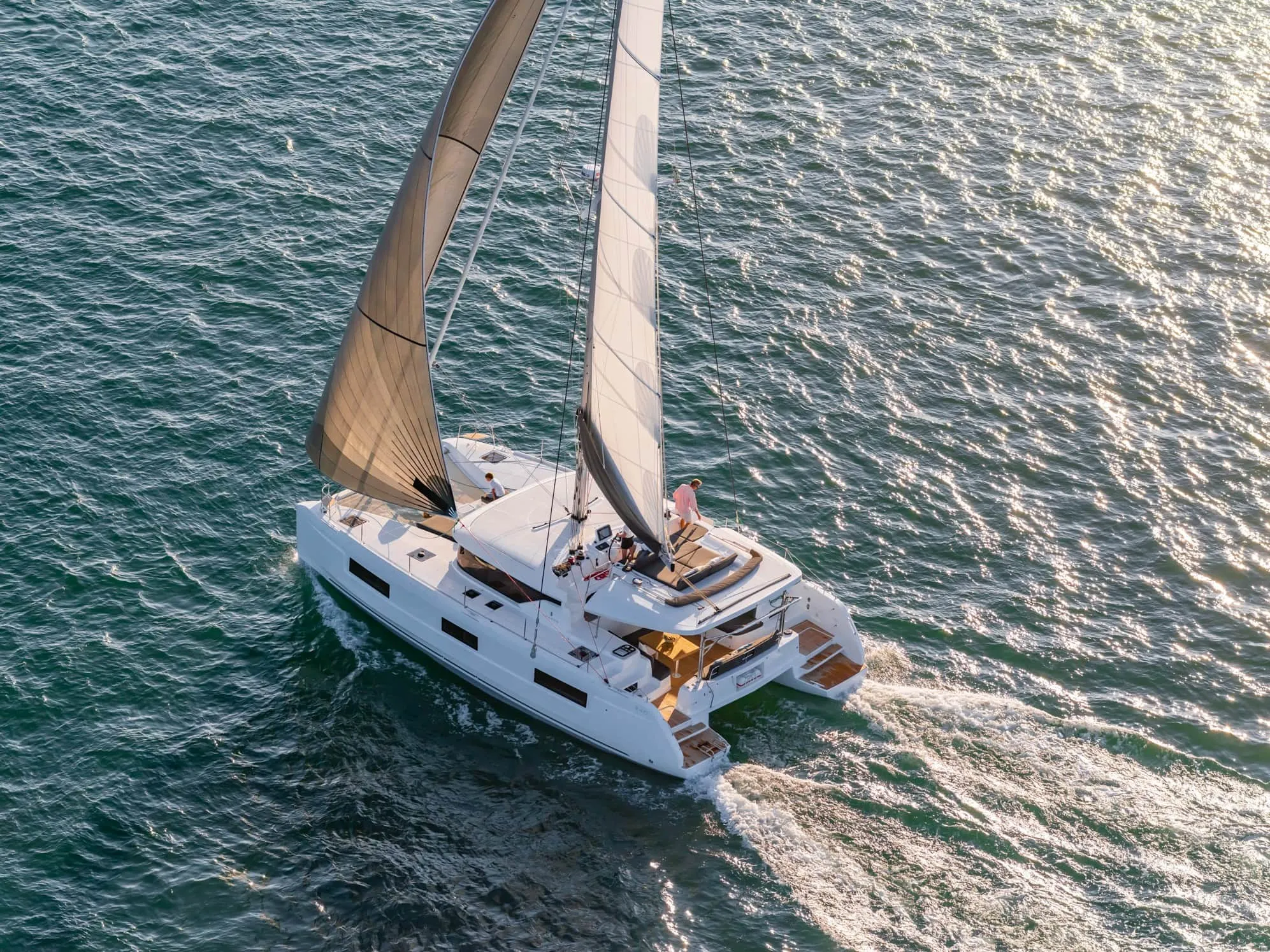 Lagoon 46 Thirteen — yacht photo 6