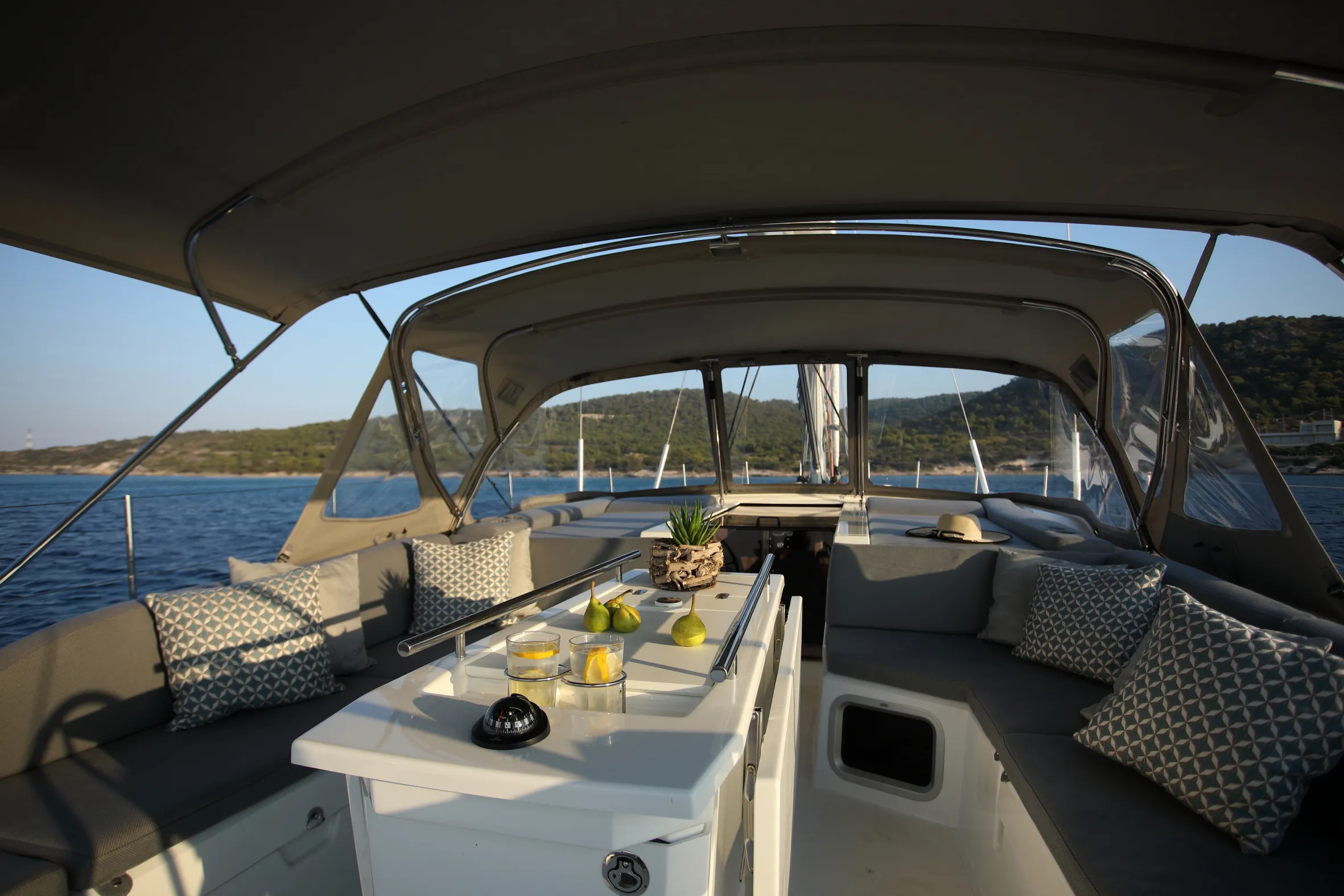 Beneteau Oceanis 51.1 Premium + — foto dello yacht n. 1