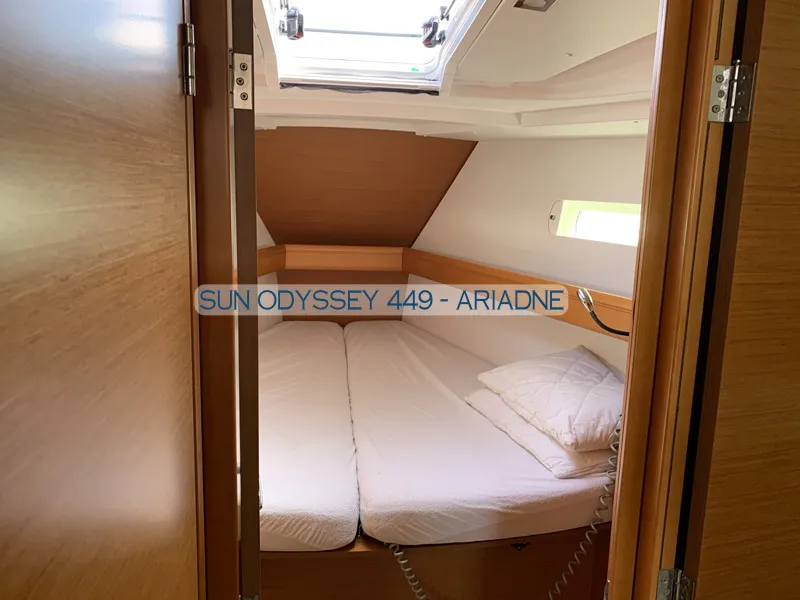 Sun Odyssey 449 Comfort — yacht photo 5