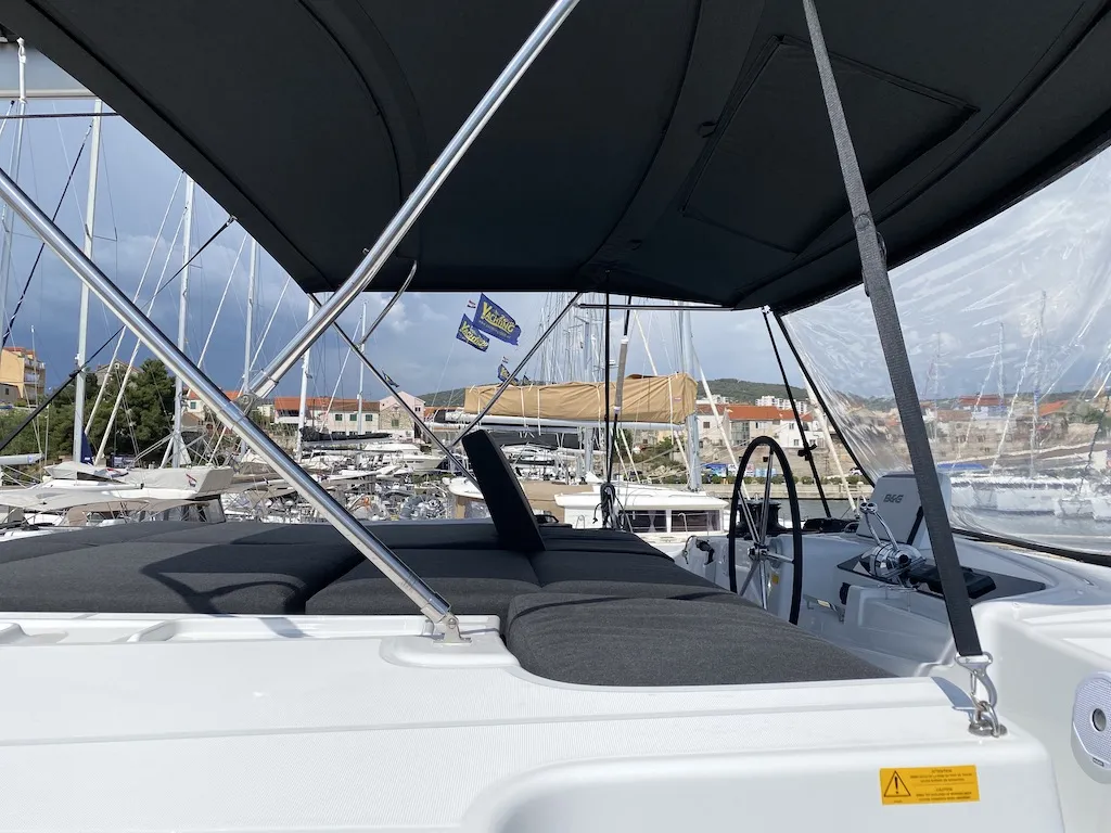 Lagoon 46 RURU — yachtbilde 2