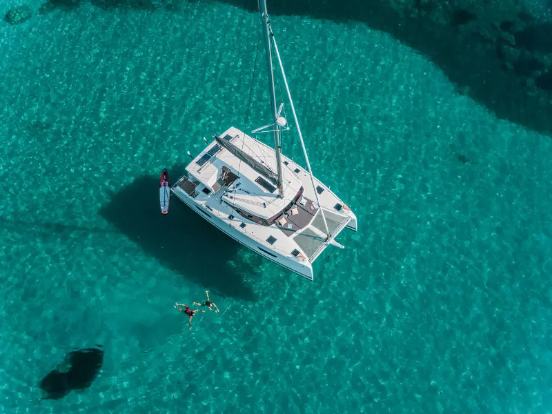 Isla 40 My Way — yacht photo 2