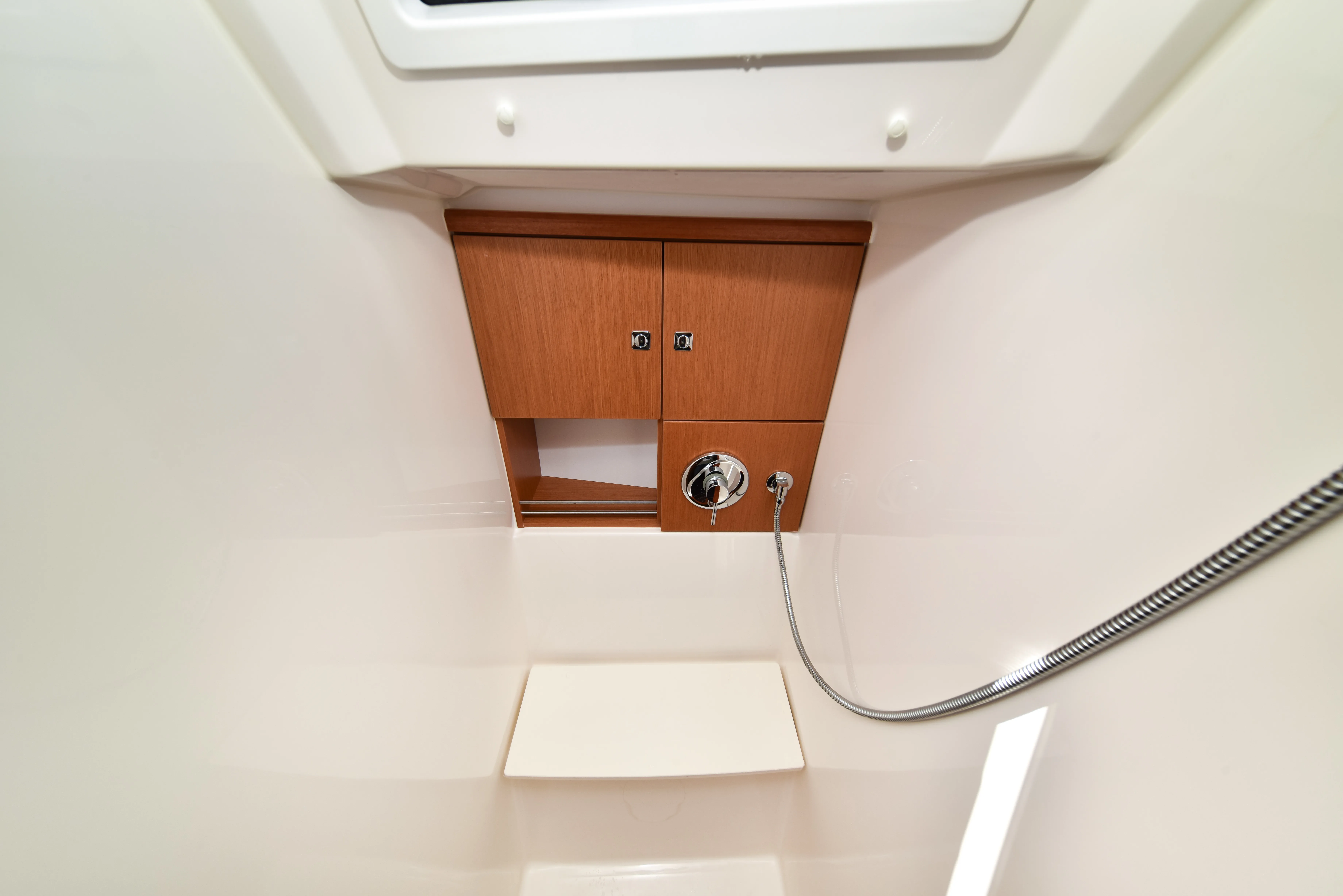 Bavaria Cruiser 46 Borgo Erizzo — фотография яхты 26