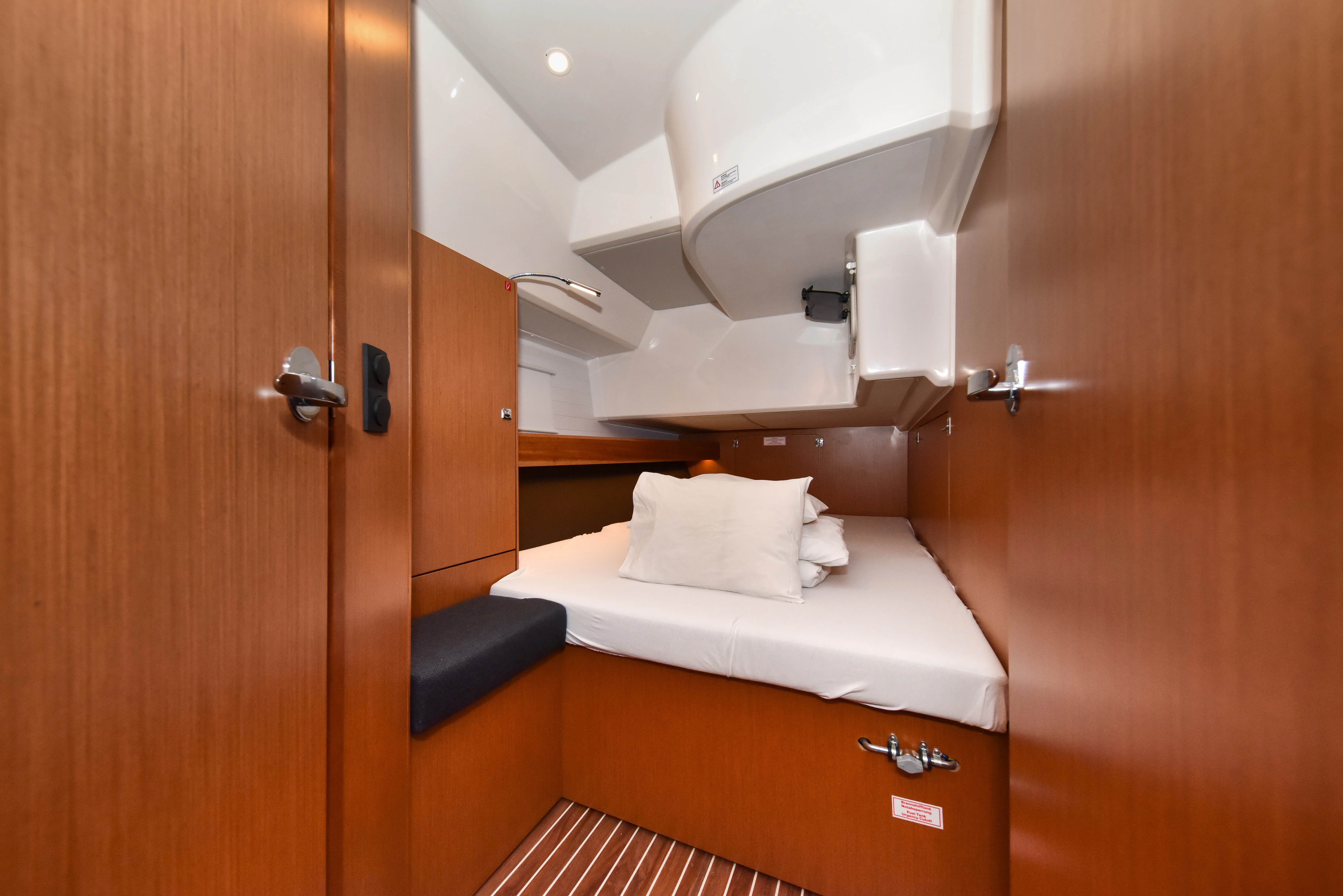 Bavaria Cruiser 46 Borgo Erizzo — фотография яхты 29