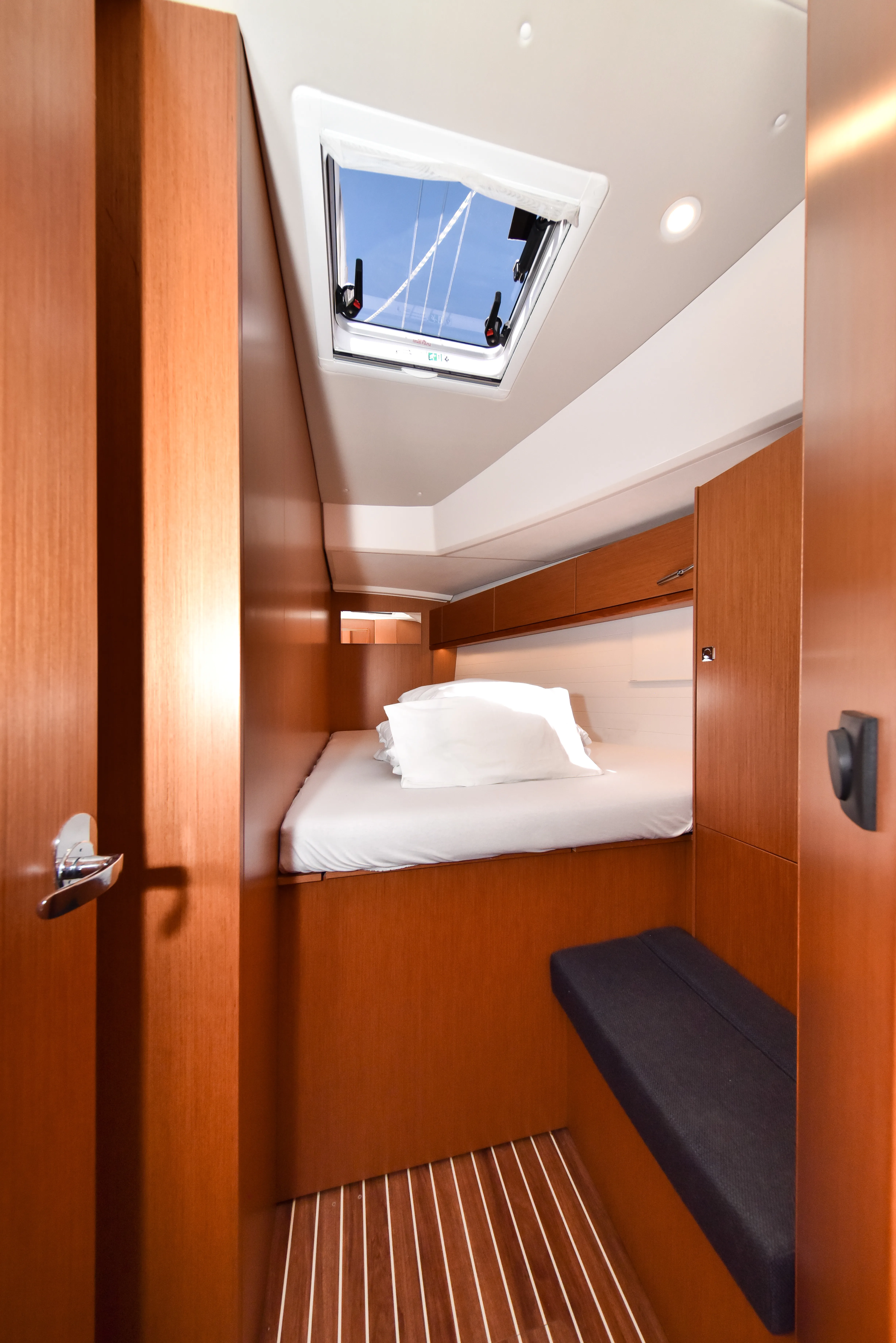 Bavaria Cruiser 46 Borgo Erizzo — фотография яхты 43