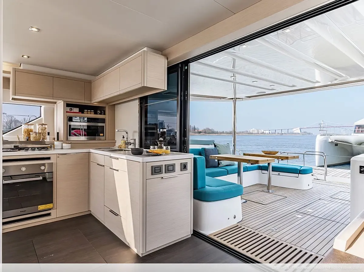 Lagoon 55 SAILUXE - Strafico — yacht photo 2