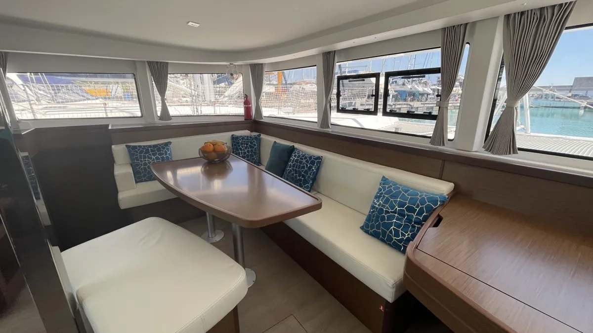 Lagoon 42 Bellatrix — foto del yate n.º 6
