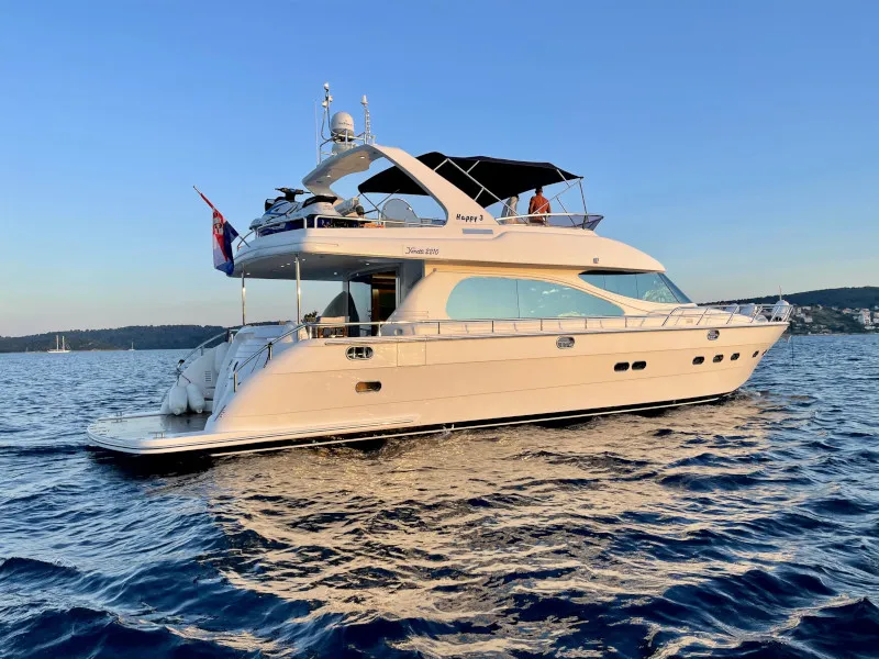 Yaretti 2210 Happy3 — yacht photo 1